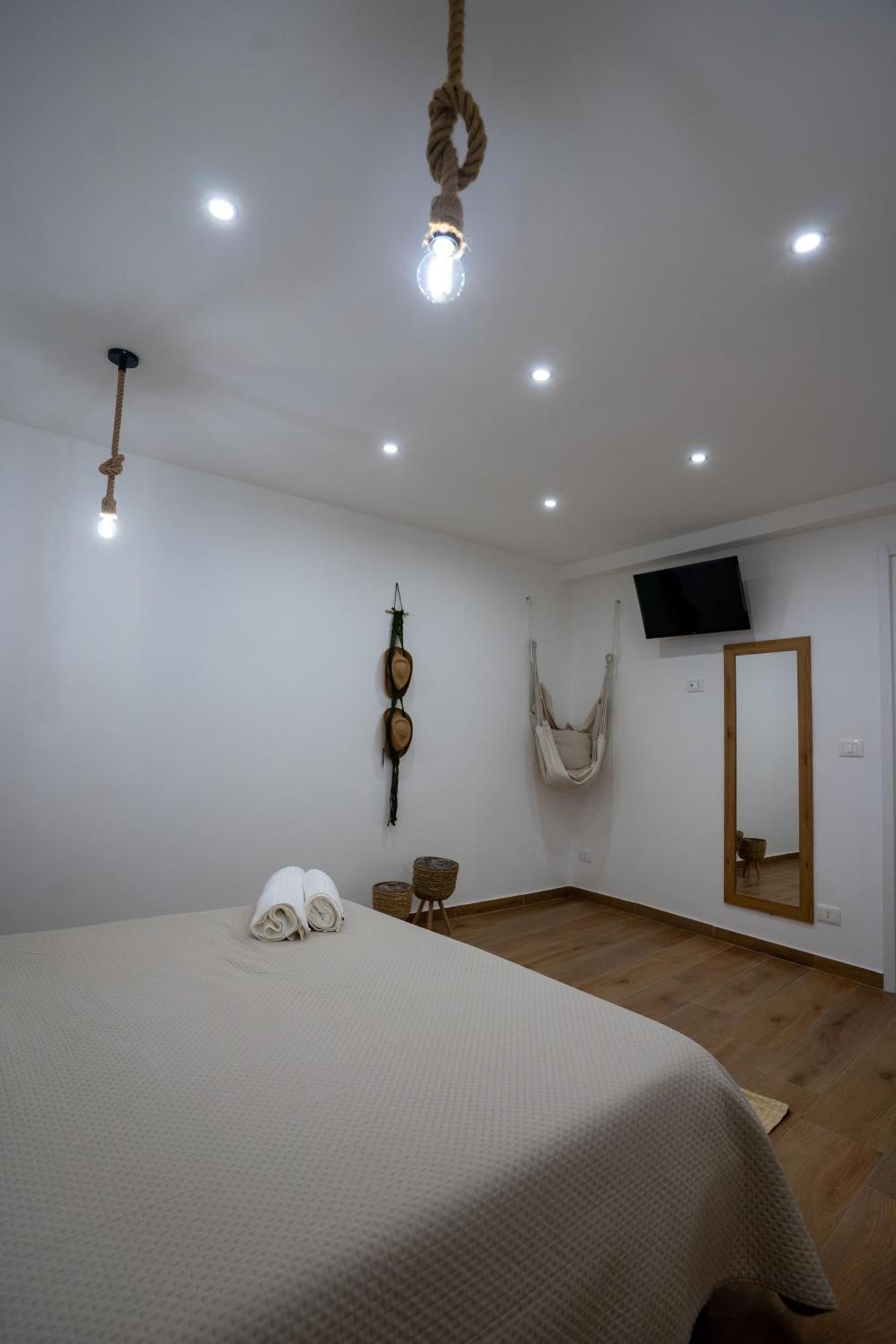 Macrame Room Бари Экстерьер фото
